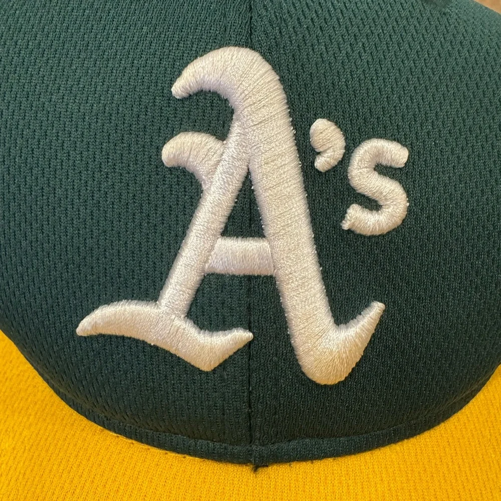 Youth Oakland Athletics A's OC Sports Team MLB Adjustable Hat Cap Green Yellow